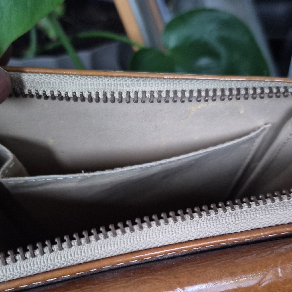 Louis Vuitton Bronze Vernis Mott Monogram Bag - Picture 11 of 13